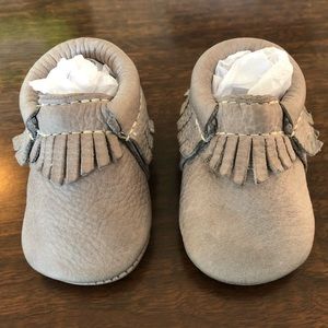 Freshly Picked Salt Flats Moccasins Size 1